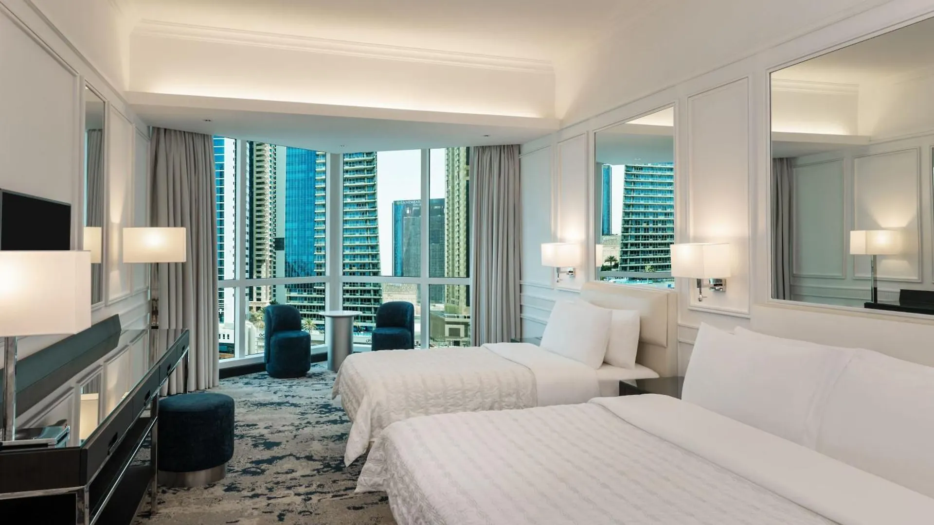Le Meridien Mina Seyahi Beach Resort & Waterpark Dubai