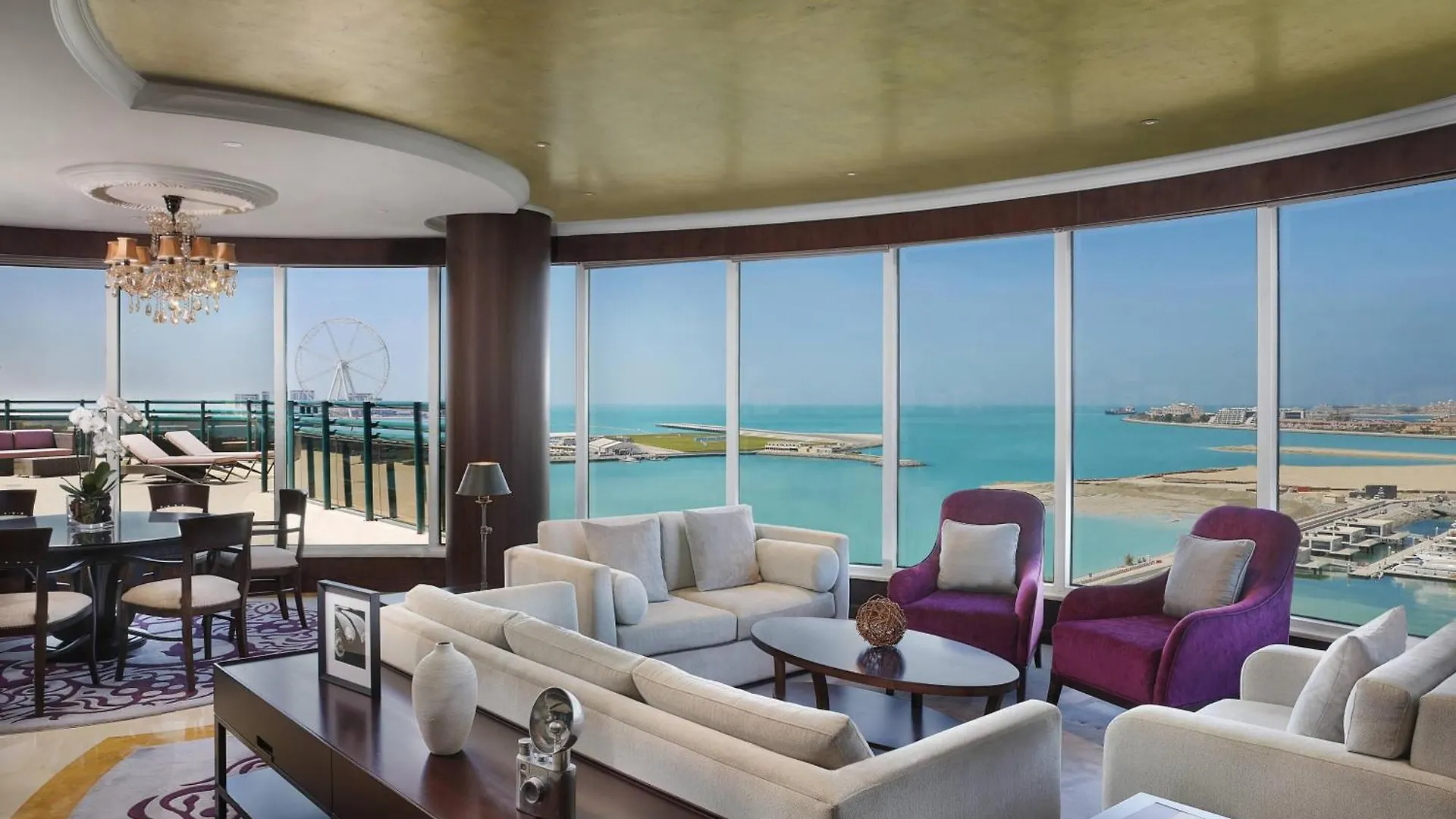 Le Meridien Mina Seyahi Beach Resort & Waterpark Dubai 5*,