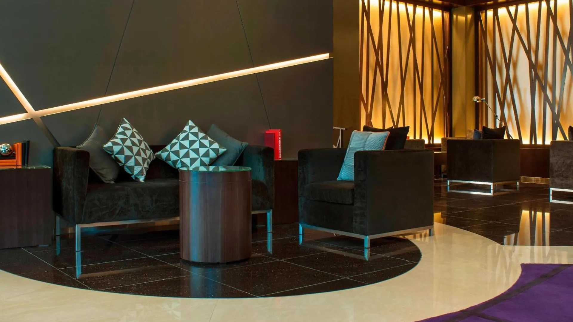 Le Meridien Mina Seyahi Beach Resort & Waterpark Dubai 5*,  United Arab Emirates