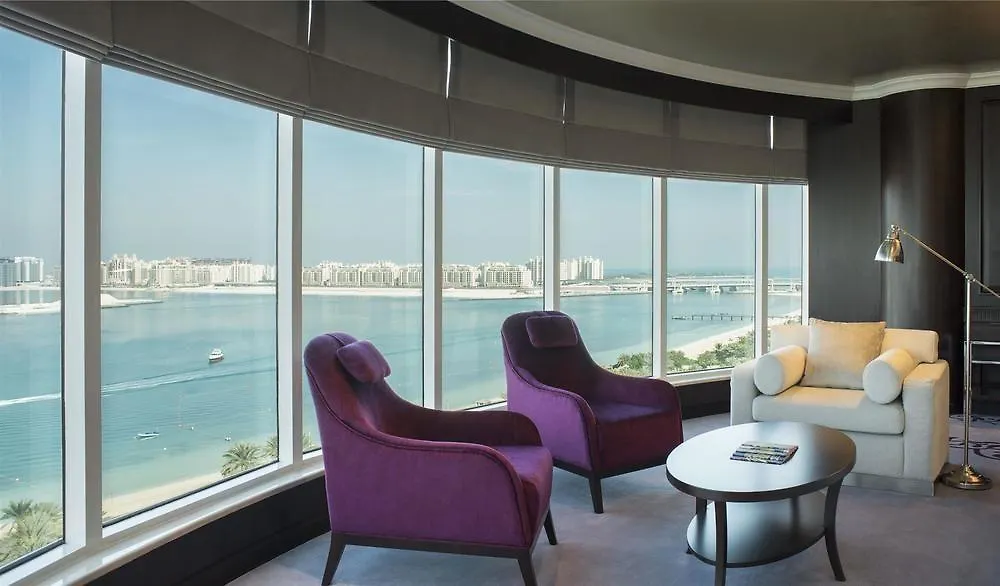Le Meridien Mina Seyahi Beach Resort & Waterpark Dubai