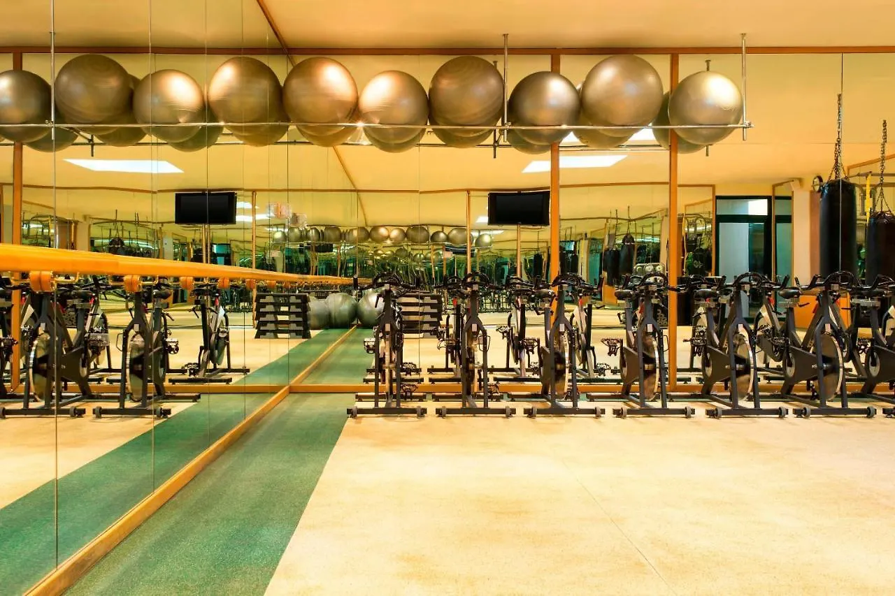 *****  Le Meridien Mina Seyahi Beach Resort & Waterpark Dubaj Spojené arabské emiráty