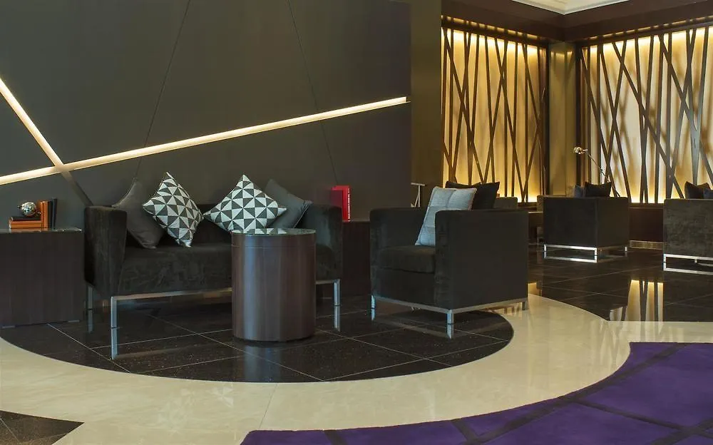 Le Meridien Mina Seyahi Beach Resort & Waterpark Dubaj