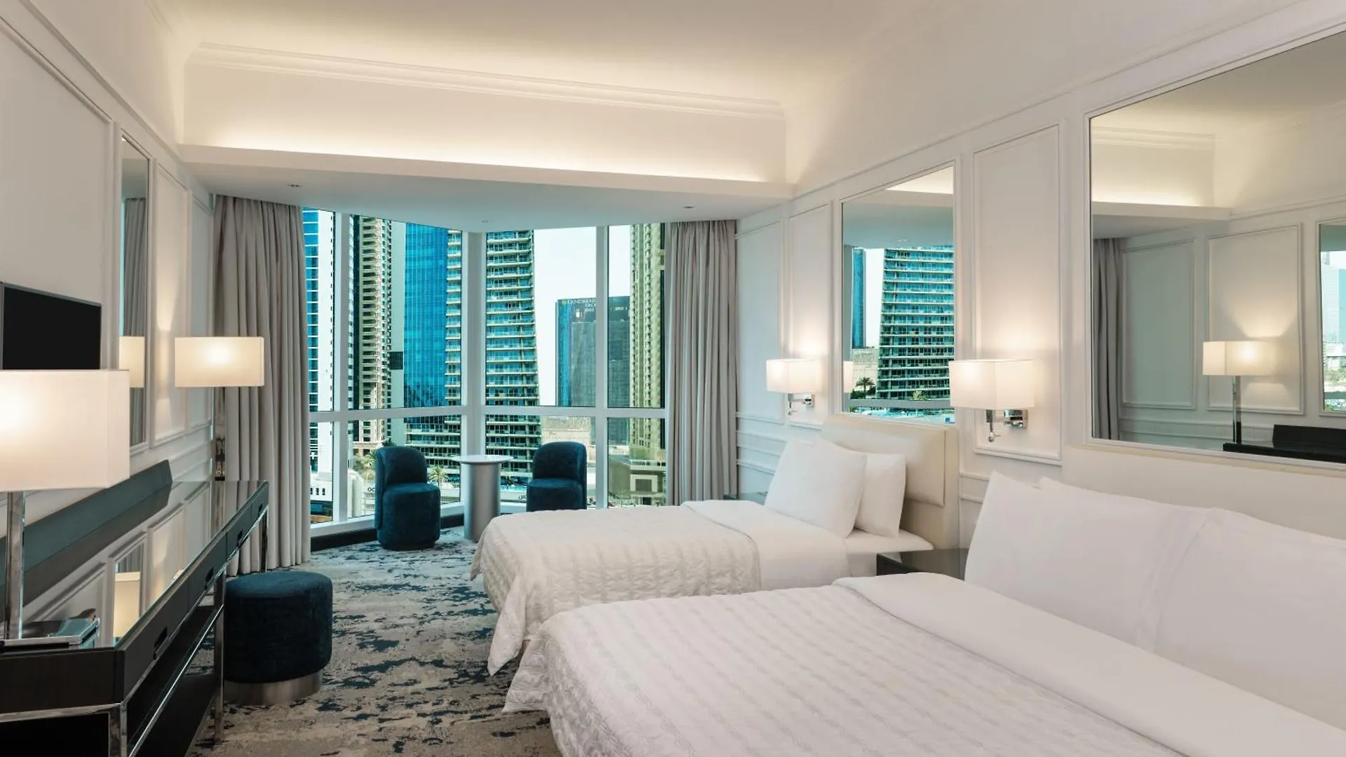 Le Meridien Mina Seyahi Beach Resort & Waterpark Dubai